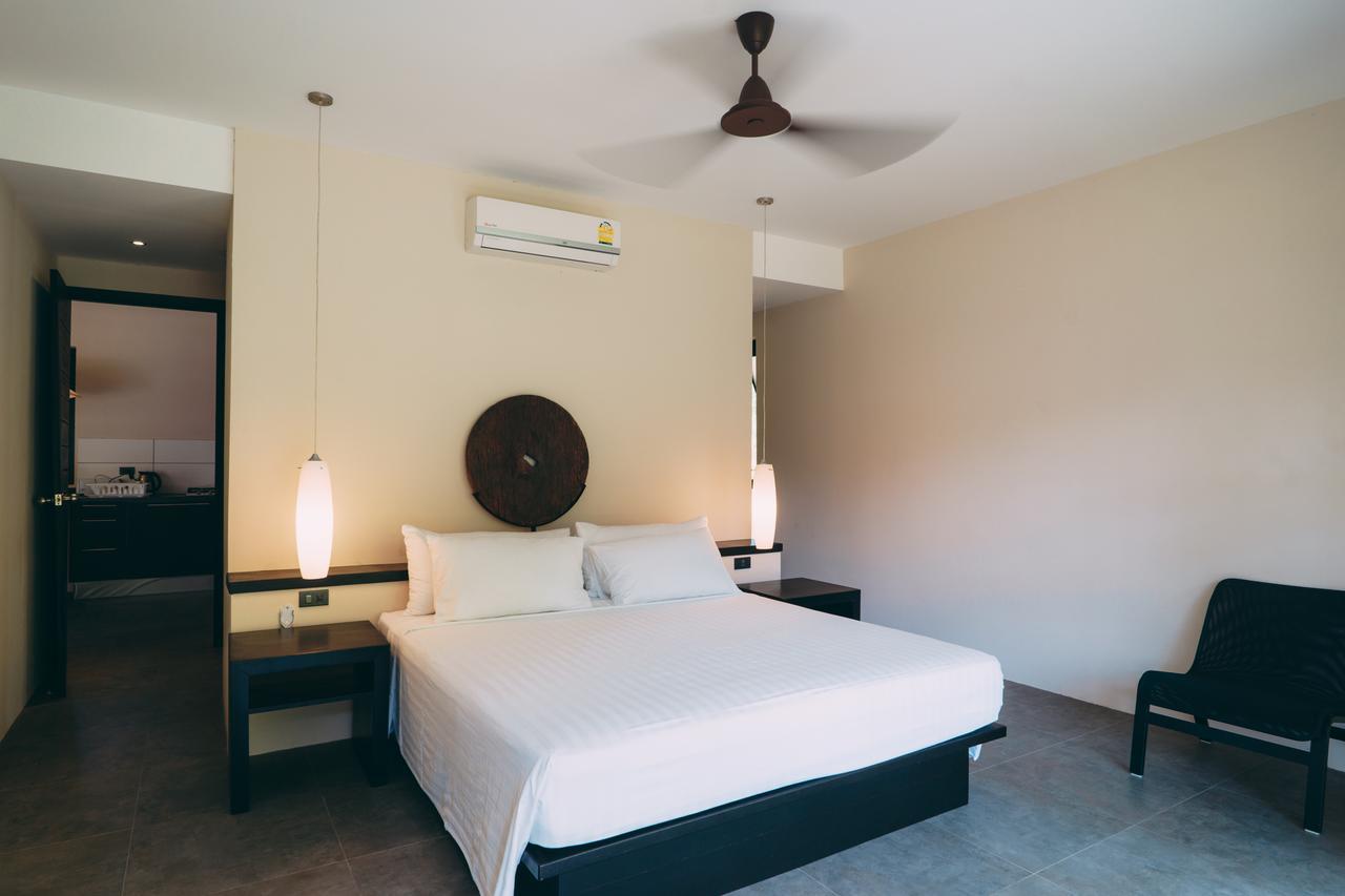 Le Motu Hotel Taling Ngam Beach Exterior foto
